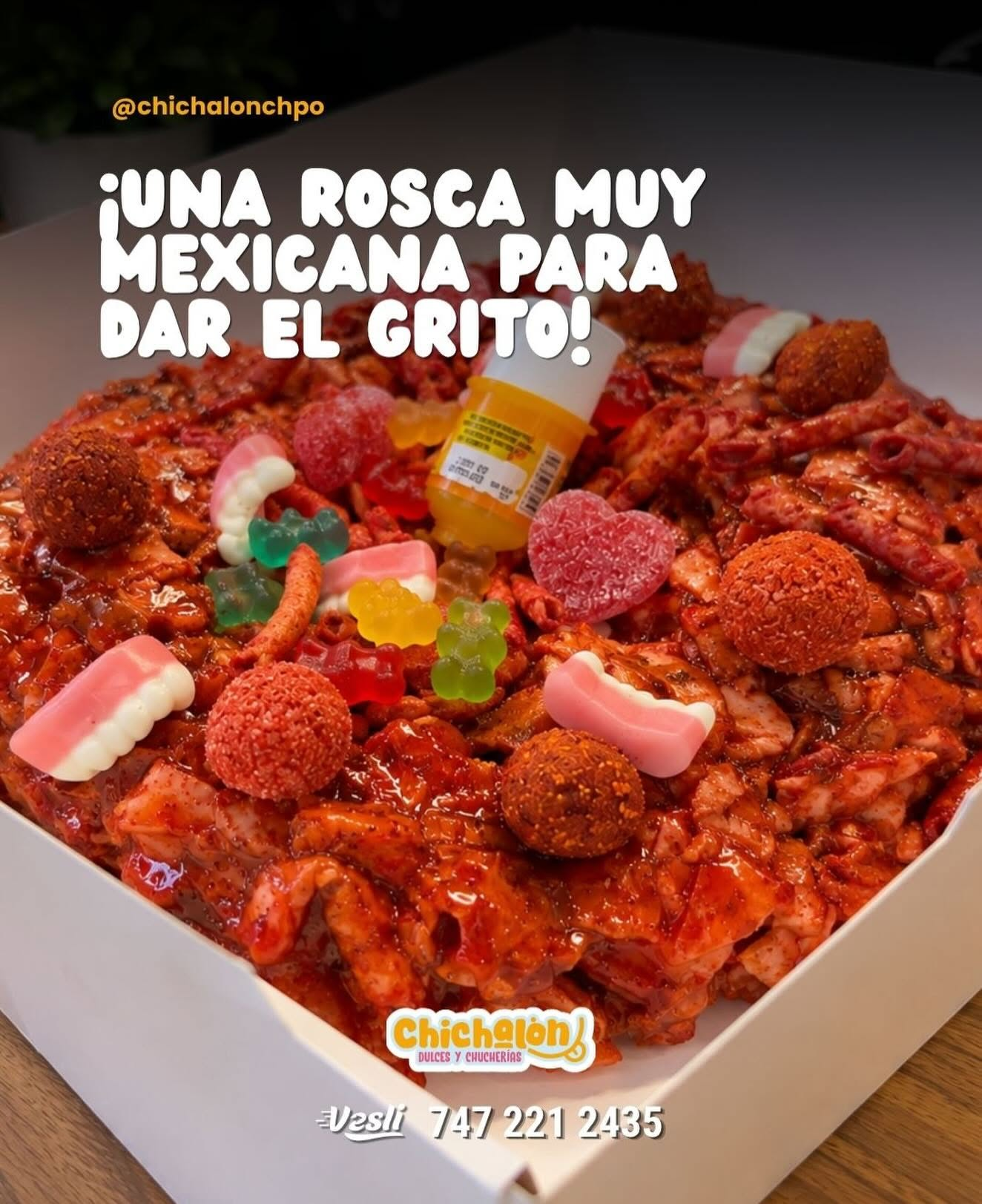 Rosca mexicana con dulces y botanas